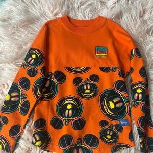 Disney Vibrant Orange Long Sleeve Tee with Pumpkin Pattern